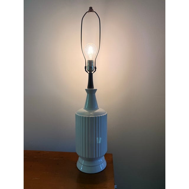Mid-Century Modern Vintage Mid-Century Danish Modern White Fluted Ceramic & Teak Table Lamp For Sale - Image 3 of 11