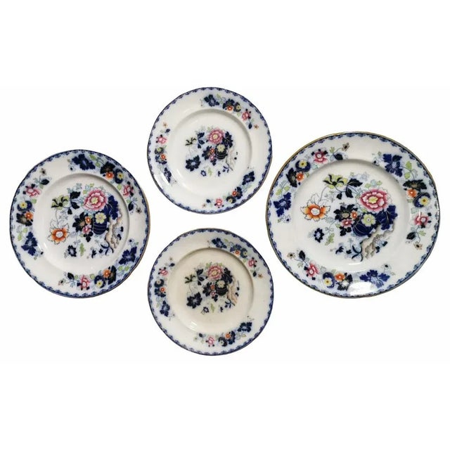 English Victorian Style Plates with Royal Arms Mark, 1837, Set of 4 For Sale - Image 13 of 13