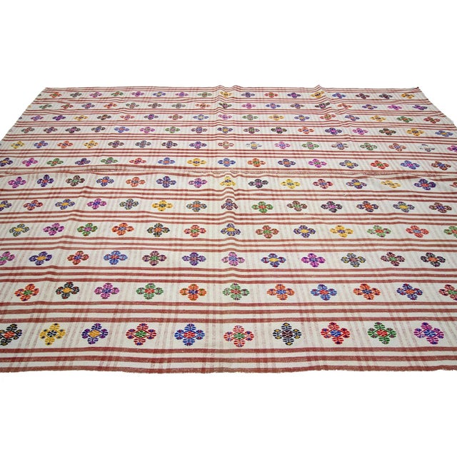 Contemporary 1960s Vintage Handwoven Embroidered Kilim- 7′4″ × 10′11″ For Sale - Image 3 of 7