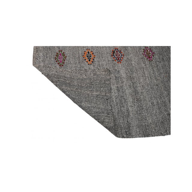 1960s Embroidered Gray Vintage Kilim Rug - 6`8″ X 8`4″ For Sale - Image 5 of 6