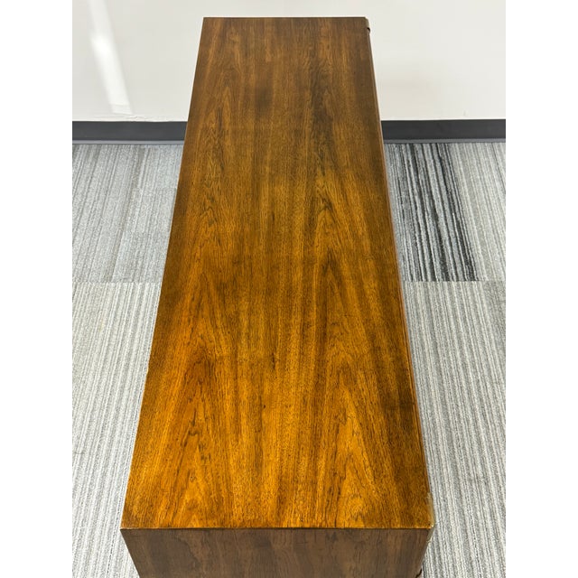 -7-Drawer Dresser -MANUFACTURE: Drexel Accolade -IN THE STYLE OF: Campaign -DATE OF MANUFACTURE: 1970'S -MATERIALS TOP:...