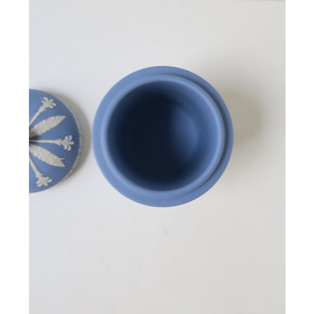 Wedgwood Jasperware Box Neoclassical Style For Sale - Image 9 of 11