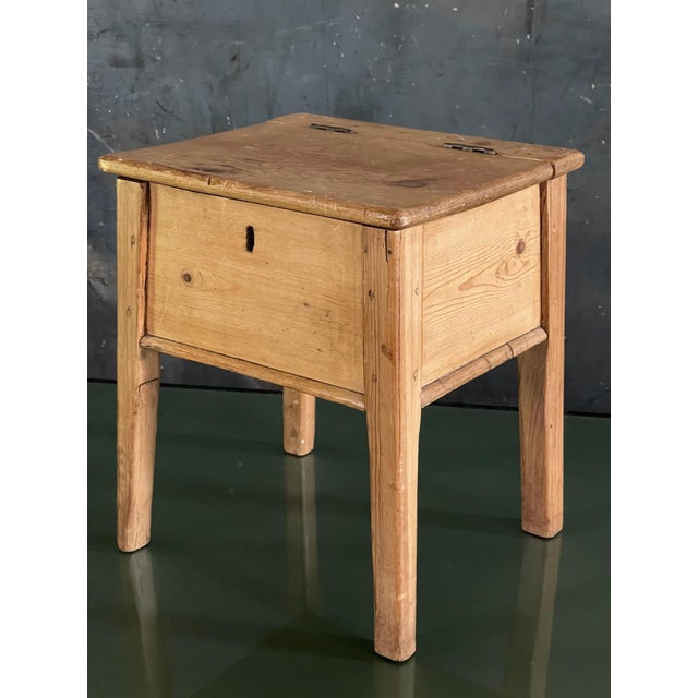 Wood 19th Century English Pine Stool With Storage For Sale - Image 7 of 8