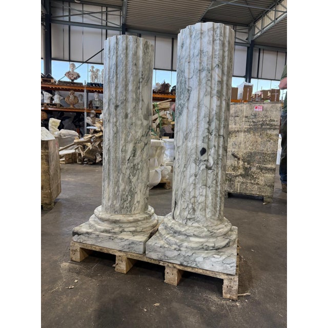 Green Grand Fluted Verde Alpi Marble Columns on Stepped Bases, Set of 2 For Sale - Image 8 of 9