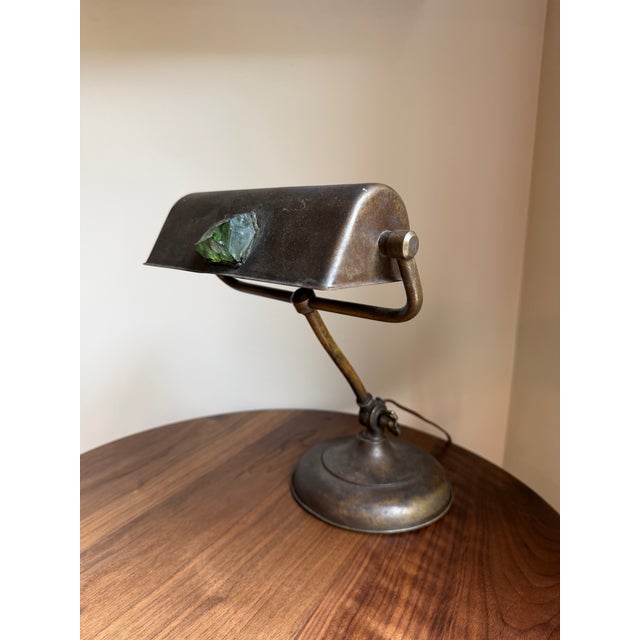 Antique 1920s S. Robert Schwartz & Bro. Art Deco Banker’s Desk Lamp With Green Cullet Glass Jewel For Sale - Image 4 of 5