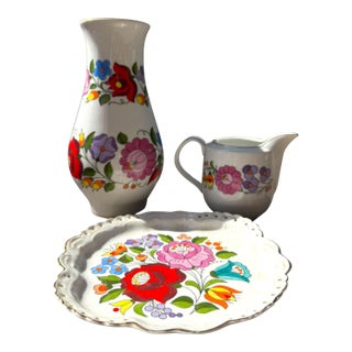 Vintage Kalocsa Hungary Hand-Painted Floral Porcelain 3-Piece Decorative Set For Sale