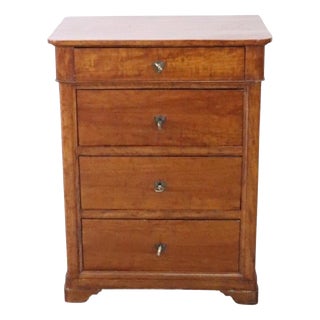 Antique Chest of Drawers in Cherry, 19th Century For Sale
