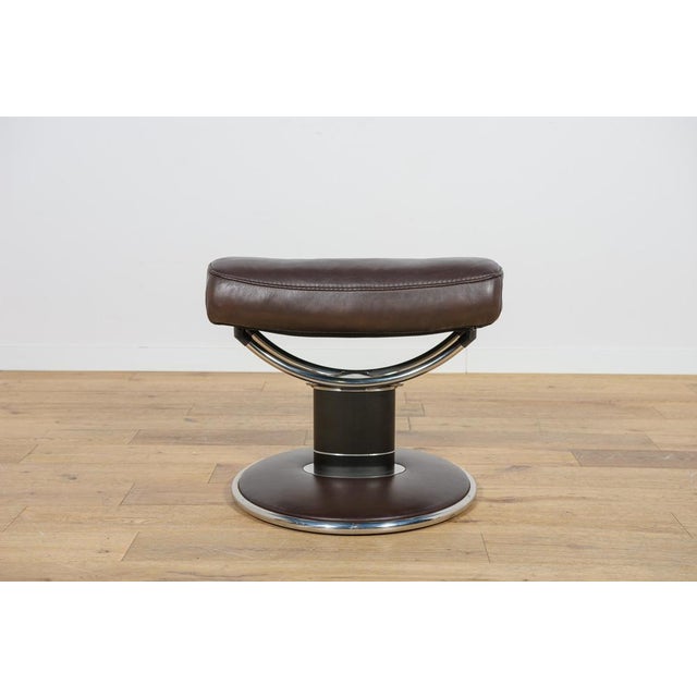 Set of Ergonomic Lounge Chair with Ottoman from Ekornes Stressless, 2000s For Sale - Image 13 of 18