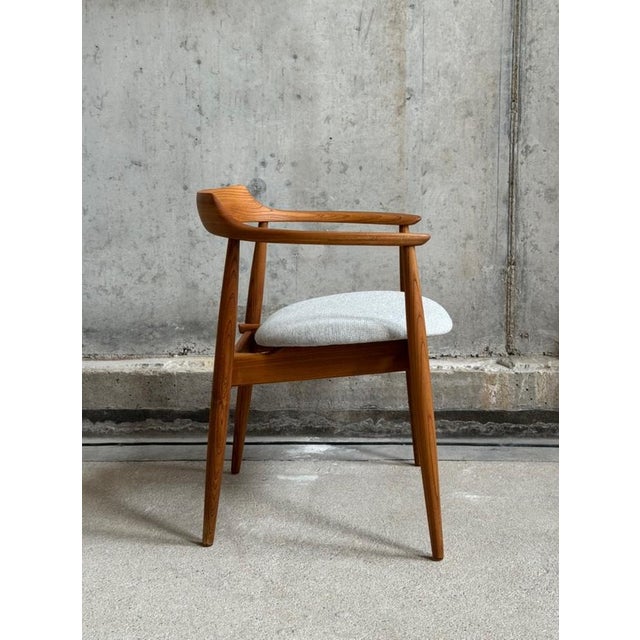 Mid-Century Modern ST-750 Armchair by Arne Wahl Iversen for Niels Eilersen, Denmark, 1950s For Sale - Image 3 of 9