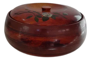 Vintage Japanese Lacquer Wood Lidded Box Mother-Of-Pearl Etched Floral Inlay Kashiki Ceremonial