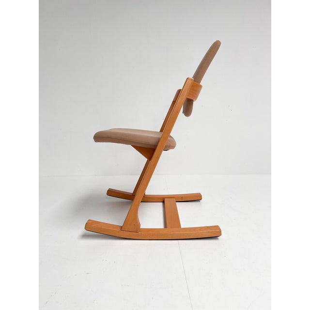 1980s Stokke Pendulum Balance Chair by Peter Opsvik, 1980s For Sale - Image 5 of 14