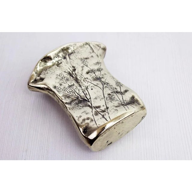 Nice vase from the 50s/60s It is difficult to say that this vase is in bronze or brass. It is very good, quite thick and...