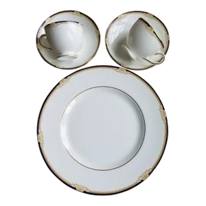 1980s Wedgwood Cavendish Dinnerware Set- 6 Pieces