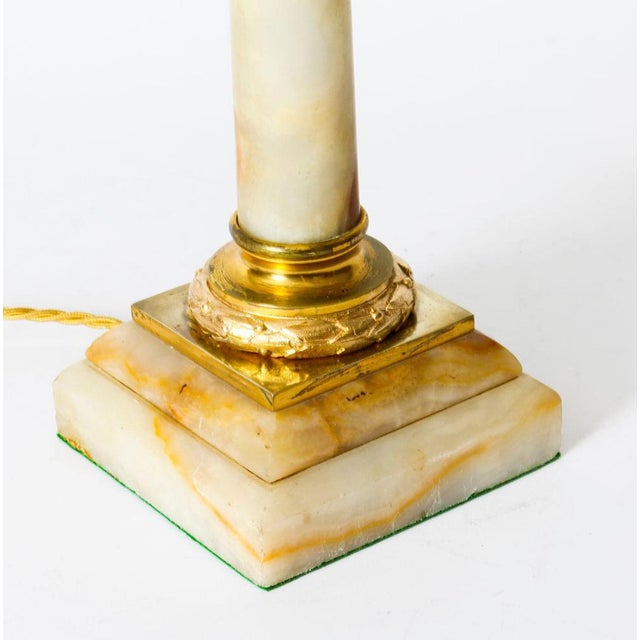 Victorian Ormolu Mounted Onyx Corinthian Column Table Lamp, 19th Century For Sale - Image 6 of 10
