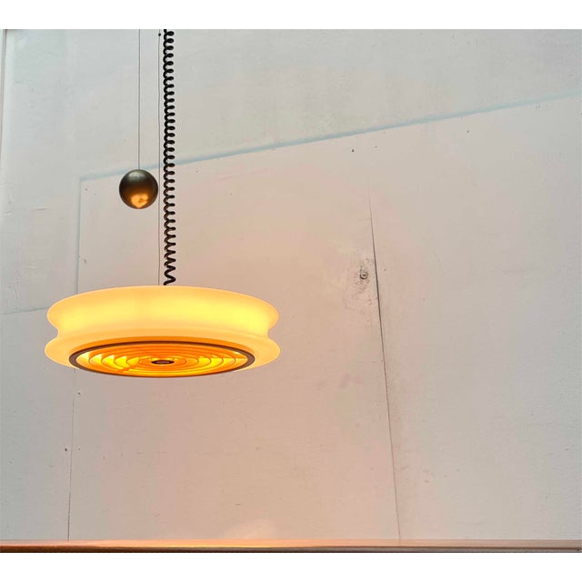 1960s Mid-Century Modern German Space Age Orion Counterweight Pendant Lamp in Glass from Staff Leuchten, 1960s For Sale - Image 5 of 18