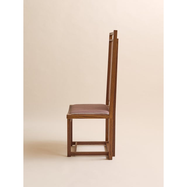 Frank Lloyd Wright The Vintage Oak Prairie Chairs in the Style of Frank Lloyd Wright For Sale - Image 4 of 7