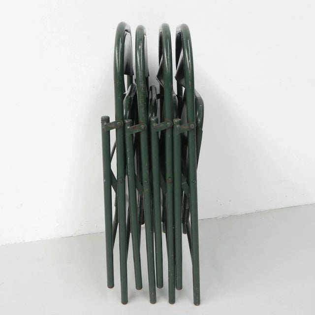 Height: 76 cm. Seat height: 42 cm. Width: 45 cm. Depth: 45 cm. Dimensions folded: 7 x 45 x 88 cm. Produced by Dare Inglis...