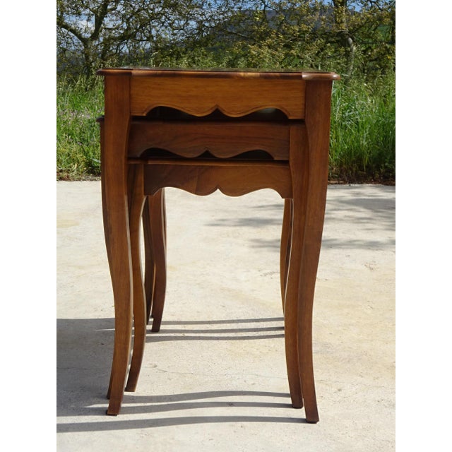 Louis XV Walnut Nesting Tables, 1970s, Set of 3 For Sale - Image 17 of 18