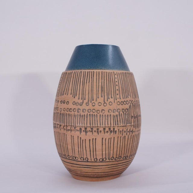 Ceramic Granada Floor Vase in Ceramic by Lisa Larson for Gustavsberg, Sweden, 1958 For Sale - Image 7 of 7
