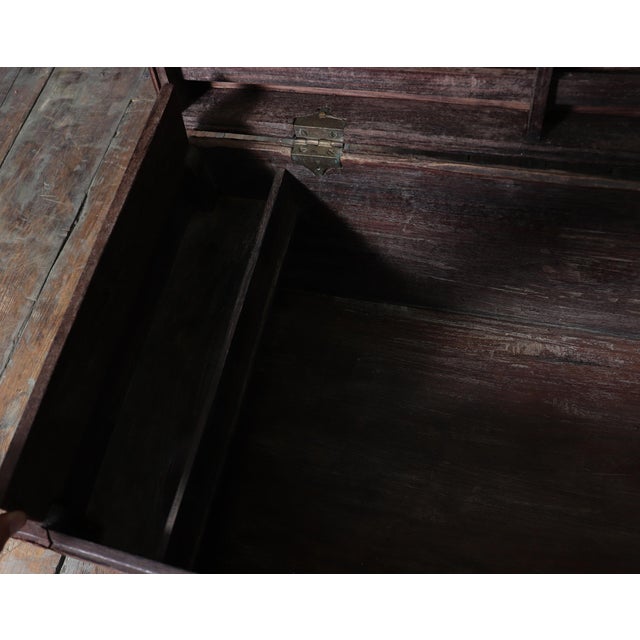 Antique Anglo-Indian Padauk Chest, 1860 For Sale - Image 13 of 17