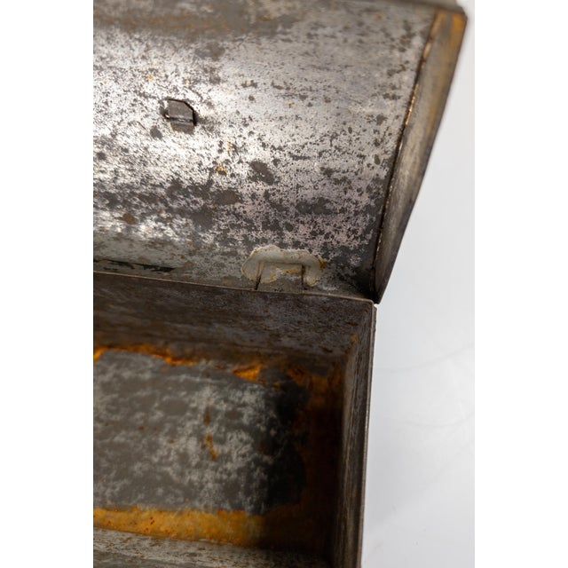 19th Century Primitive Americana Painted Toleware Tin Box For Sale - Image 12 of 15