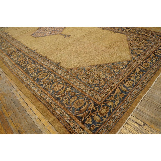 Traditional Elegant Tan and Blue Color With Unique Medallion Design Antique Serab Rug For Sale - Image 3 of 12