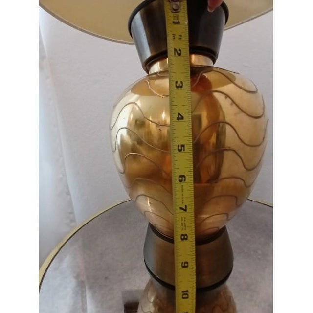1950s Art Deco Gold Ceramic Lamp Etched Wavy Lines Modern W Shade Underwriters For Sale - Image 11 of 18