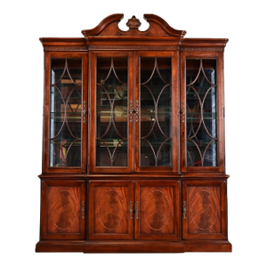 Thomasville Georgian Carved Flame Mahogany Lighted Breakfront Bookcase Cabinet