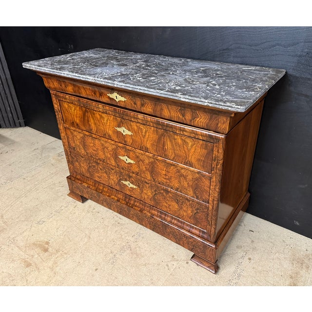 Antique Louis Philippe Commode in Burr Walnut, 1850 For Sale - Image 6 of 18