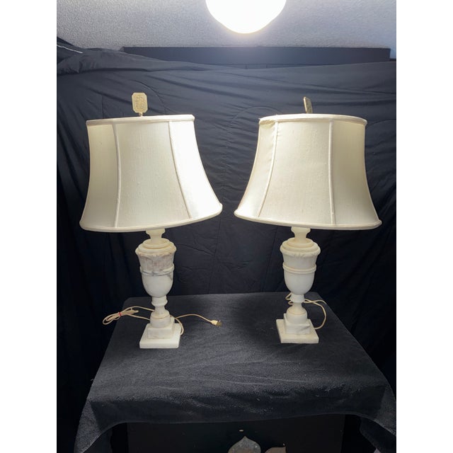 Beautiful vintage Italian- style urn table lamps- matching pair Add timeless elegance and vintage charm to your home with...