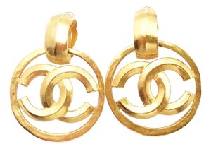 1990s Chanel Vintage Gold Plated Round CC Large Clip on Earrings as Seen on Doutzen Kroes, A Pair