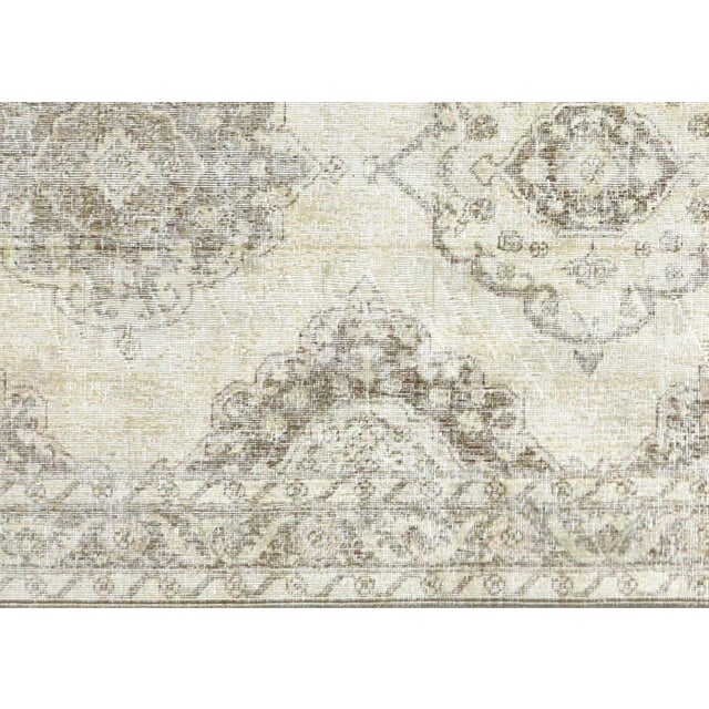 1960s Turkish Oushak Rug. Hand woven with wool on wool foundation in the Oushak region of Western Turkey. The Anatolian...