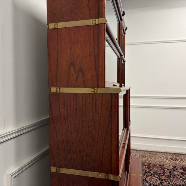English Bookcase from Globe Wernicke For Sale - Image 5 of 18