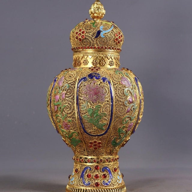 Chinese Mid 18th Century Exquisite Chinese Gilt Silver Filigree Gem-Set Covered Ginger Jar, "Qianlong" Mark For Sale - Image 3 of 9