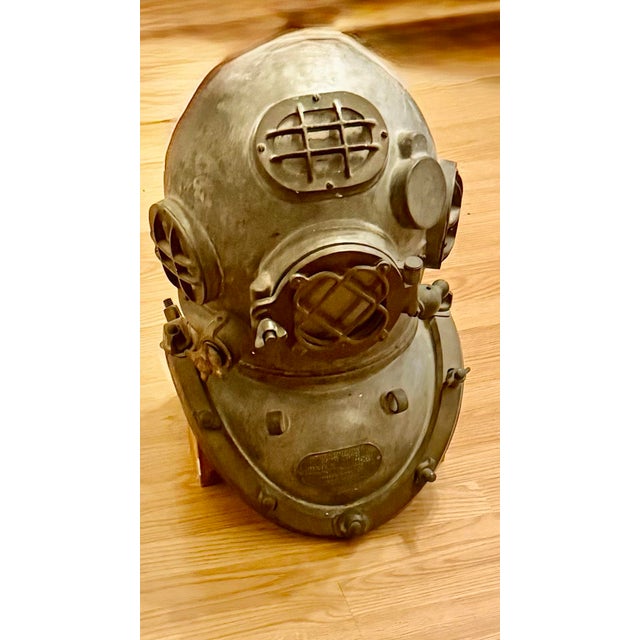 1910s United States Navy Mark v Diving Helmet For Sale - Image 9 of 12