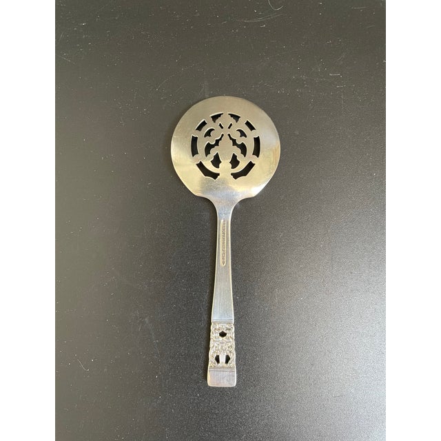 Art Deco Community Plate Coronation 1936 Silverplate Bon Bon Spoon Server For Sale - Image 3 of 7