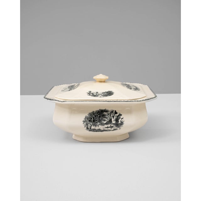 20th Century Dutch Special Edition Porcelain Tureen with Lid For Sale - Image 16 of 18