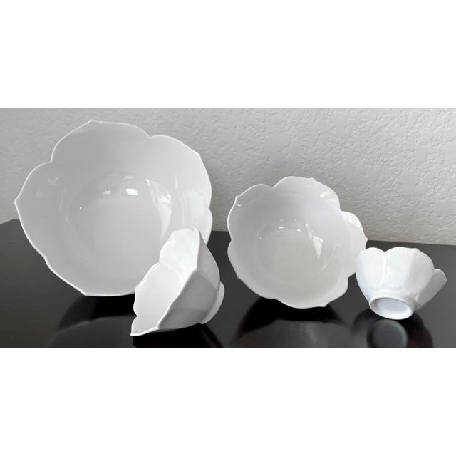 White Mid 20th-Century Crisp White Porcelain Serveware Nesting Lotus Bowls - 4 Pieces For Sale - Image 8 of 17