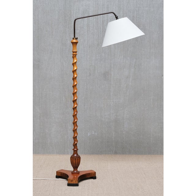 Swedish Grace Sculptural Floor Lamp in Birch and Brass from Lundling, 1930s For Sale - Image 12 of 12