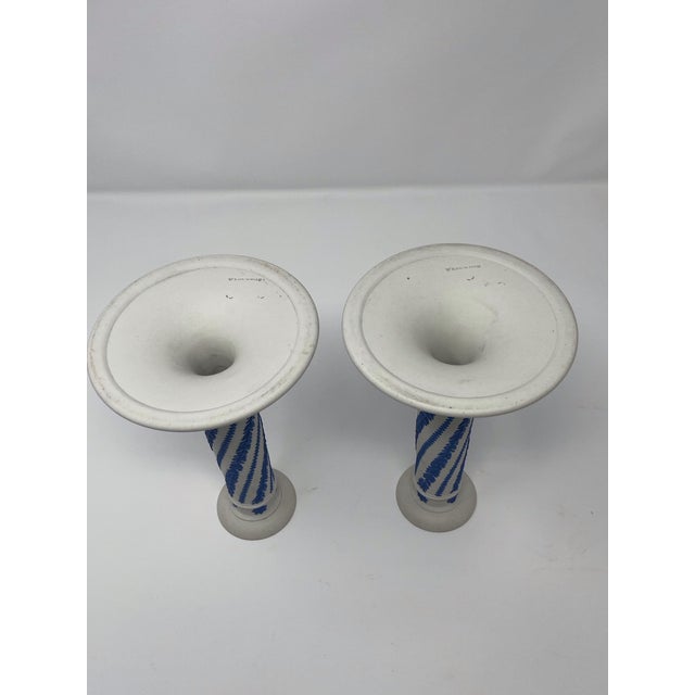 Antique c.1876 Wedgwood White Jasperware Candlesticks - Pair of Rare White Columns With Cobalt Blue Spiral Twist Relief For Sale - Image 9 of 12