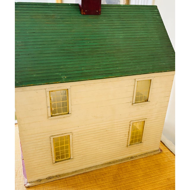 Early 20th Century American Center Hall Colonial Painted Dollhouse For Sale - Image 4 of 4