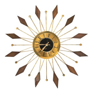 1950s MCM Starburst Wall Clock With Key For Sale