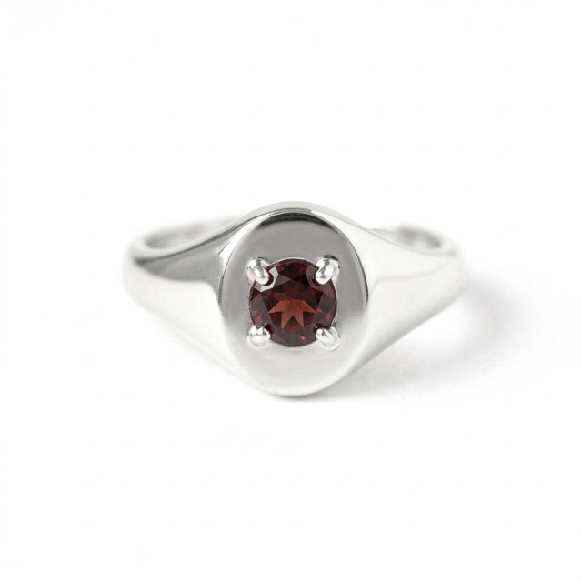 Contemporary Garnet Signet Gemstone Ring, 925 Silver Unisex Handmade Ring Us 7 For Sale - Image 3 of 5