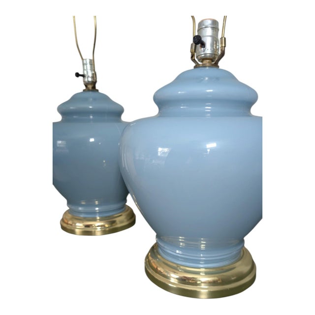 Vintage Powder Blue Ginger Jar Table Lamps, Pair of 2 With Brass-Tone Bases For Sale - Image 4 of 10