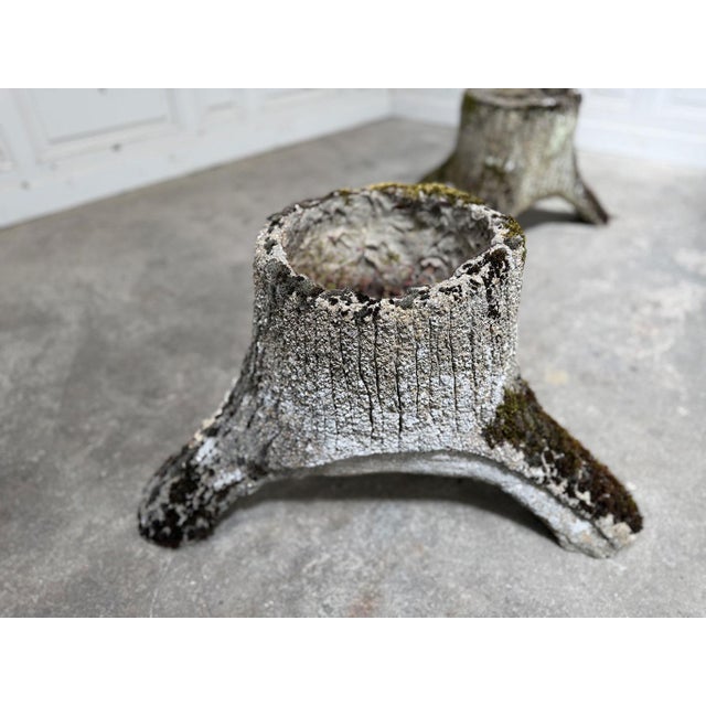 Wood-Effect Concrete Planters, 1950s, Set of 2 For Sale - Image 4 of 7