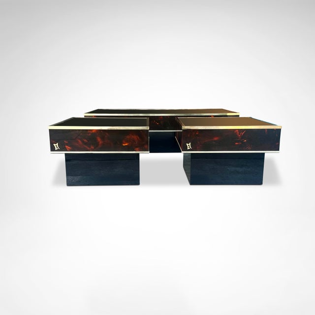 Hollywood Regency Coffee and Side Tables in Burl Wood and Acrylic Glass by Eric Maville for Jean-Claude Mahey, France, 1980s, Set of 3 For Sale - Image 3 of 10