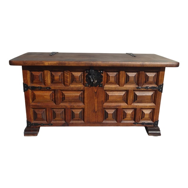 Tuscan Wooden Chest from Argudo Navarro, 1960s For Sale