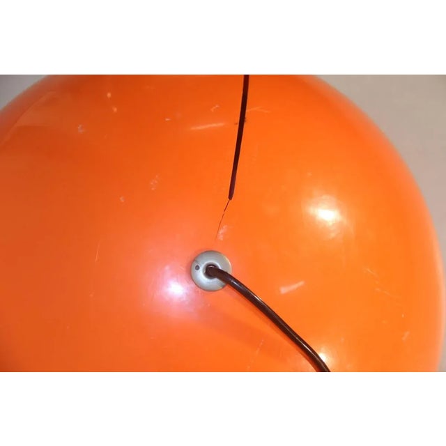 Plastic Italian Pallade Table Lamp by Studio Tetrarch for Artemide, 1970s For Sale - Image 7 of 9