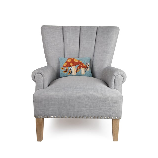 A festive way to spruce up your home for Halloween and fall season! 100% wool hooked throw pillow / accent pillow....