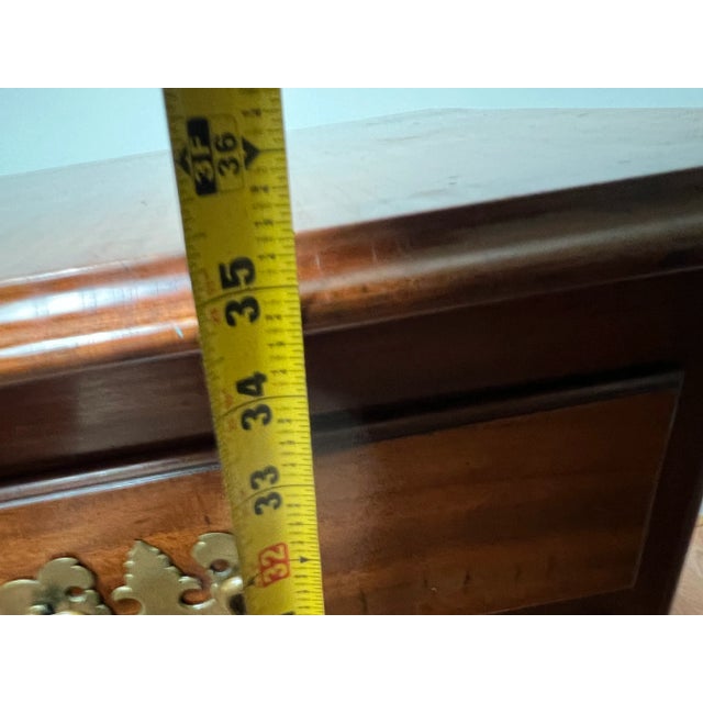 Antique Chippendale Style Ball and Claw Feet Mahogany 4 Drawer Chest of Dresser For Sale - Image 12 of 15